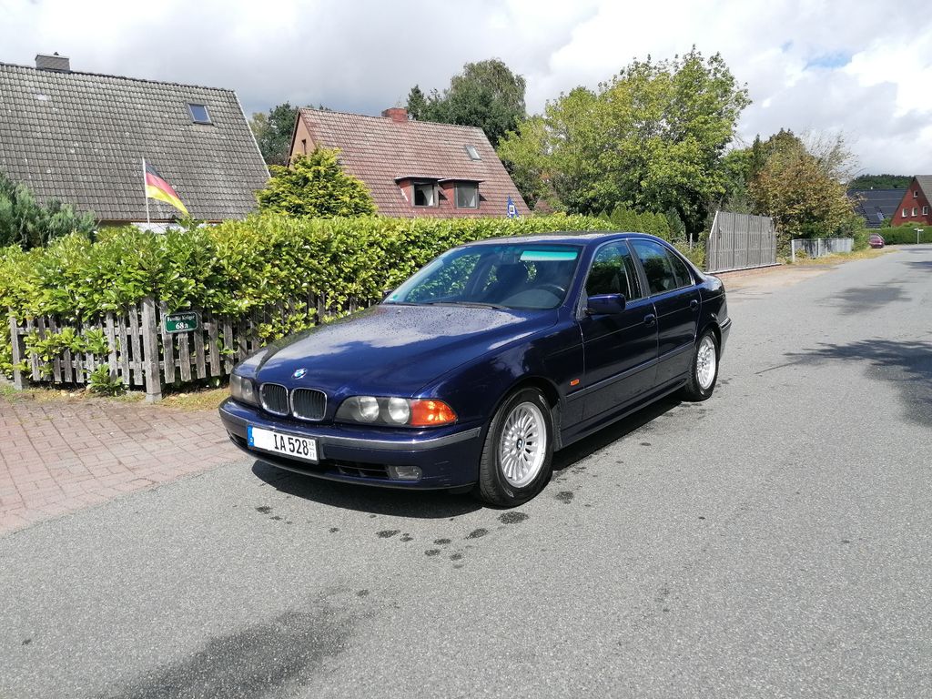 BMW 528iA 3Hd*Tüv Neu*DSP*GSD*M-Fahrw*100% Original!