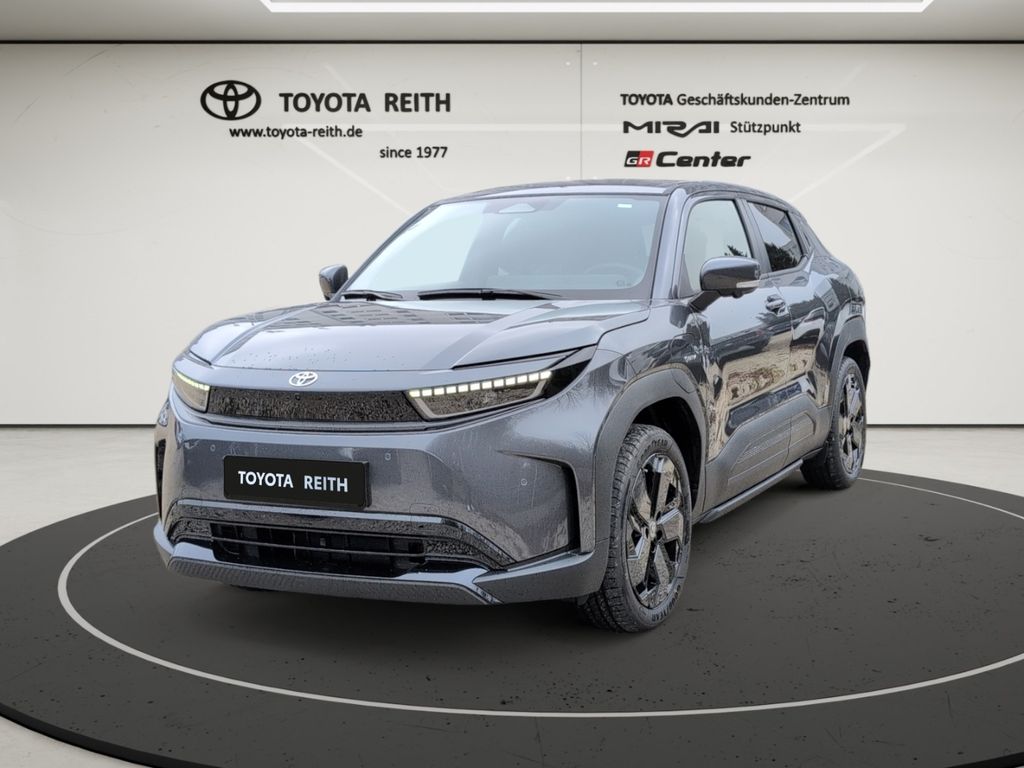 Bild des Angebotes Toyota Urban Cruiser FWD BEV 4x2 Lounge 128 kW Panorama