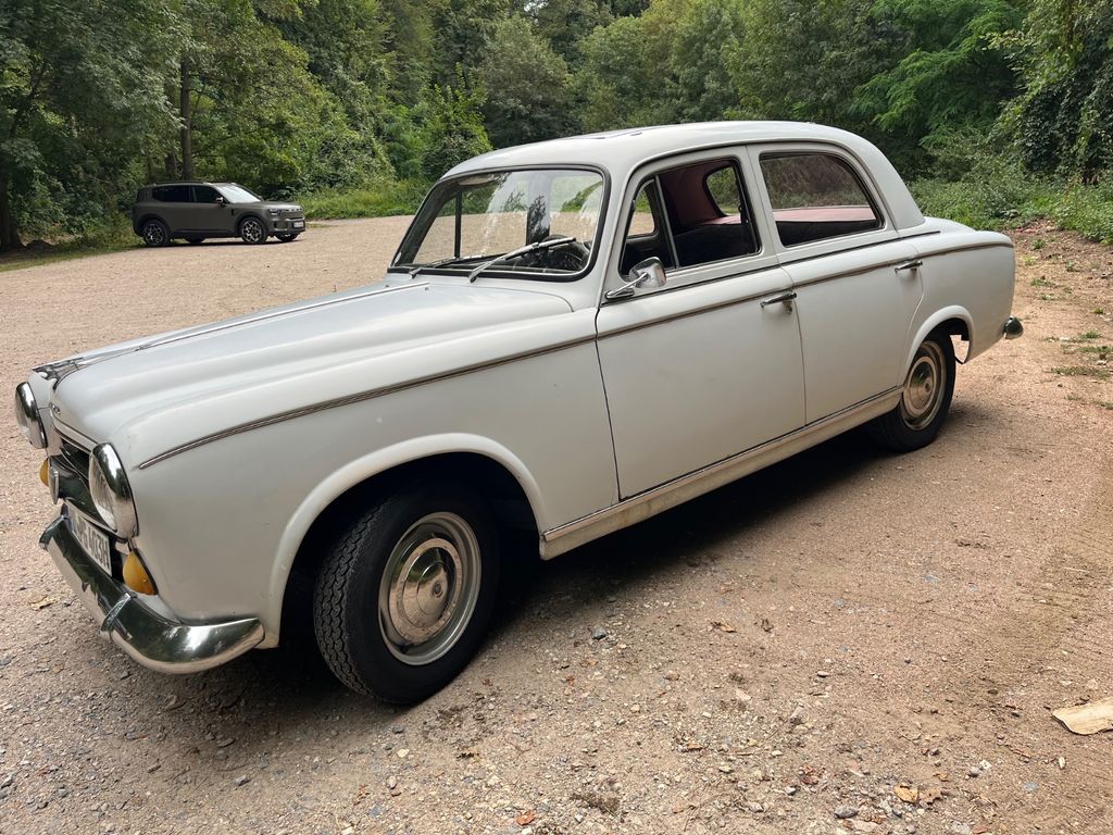 Peugeot Charaktervoller Oldtimer 403 Typ B7