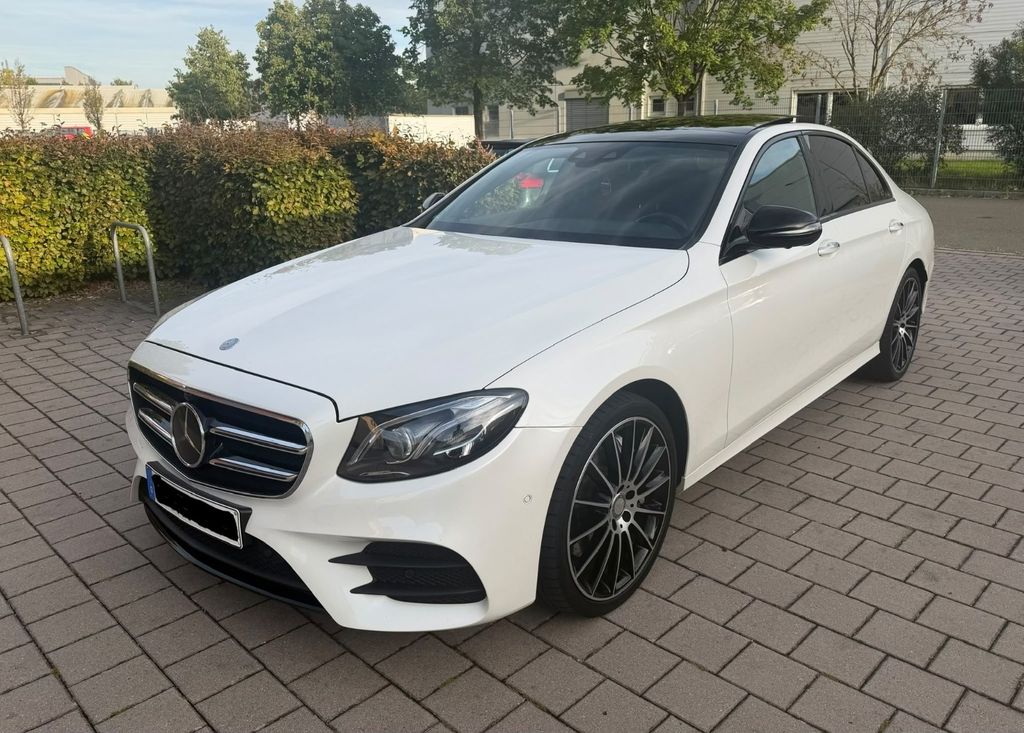 Bild des Angebotes Mercedes-Benz E 350 d Autom. AMG Line
