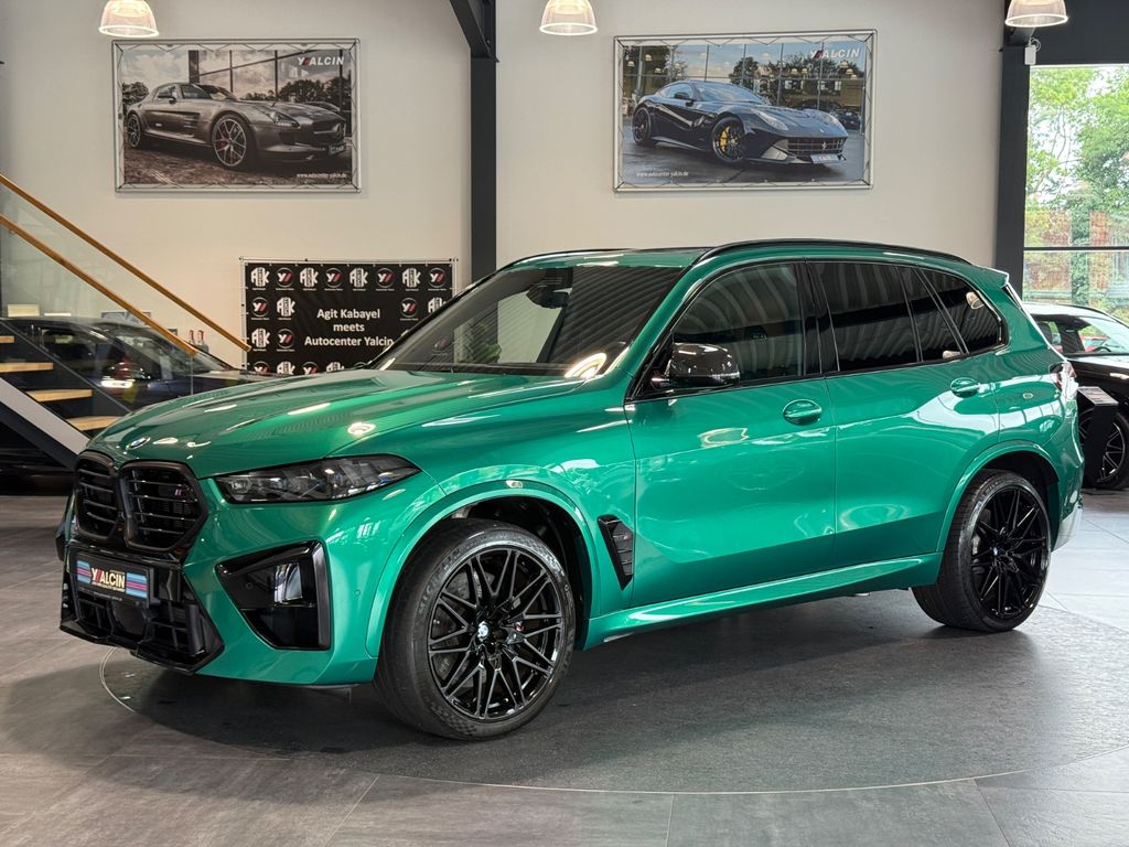 Bild des Angebotes BMW X5 M Competition 1.H/AKRA/ACC/H&K/PANO/CARBON