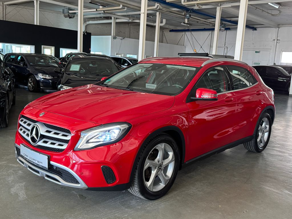Bild des Angebotes Mercedes-Benz GLA 200 7G-DCT SPORTPAKET URBAN NAVI LED KAMERA