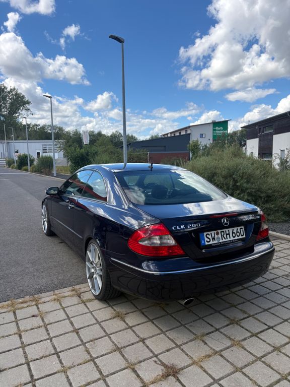 Bild des Angebotes Mercedes-Benz CLK 200 KOMPRESSOR Avantgarde