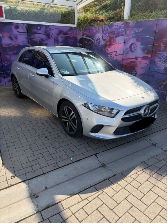 Bild des Angebotes Mercedes-Benz A 180 Progressive