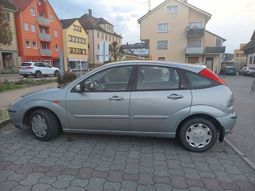 Ford Focus 1.6 Ghia Autom. Ghia