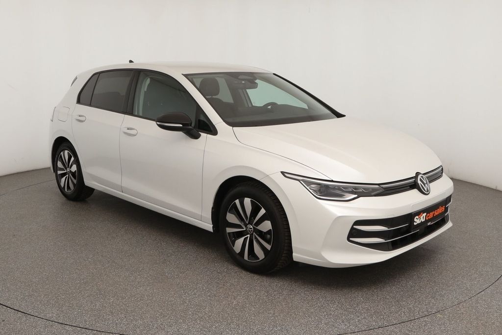 Bild des Angebotes Volkswagen Golf VIII 1.5eTSI GOAL|IQ.LIGHT|NAV|Sport-FW|AHK