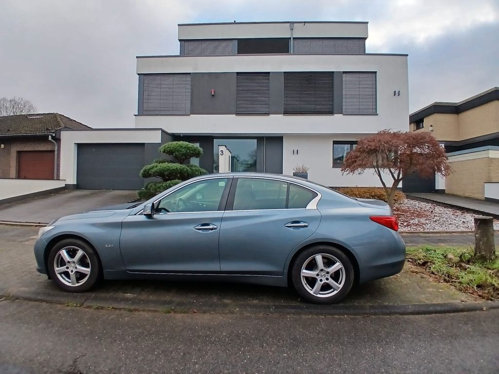 Bild des Angebotes Infiniti Q50 2.2d Sport Tech 1. Hand OM 651 Mercedes