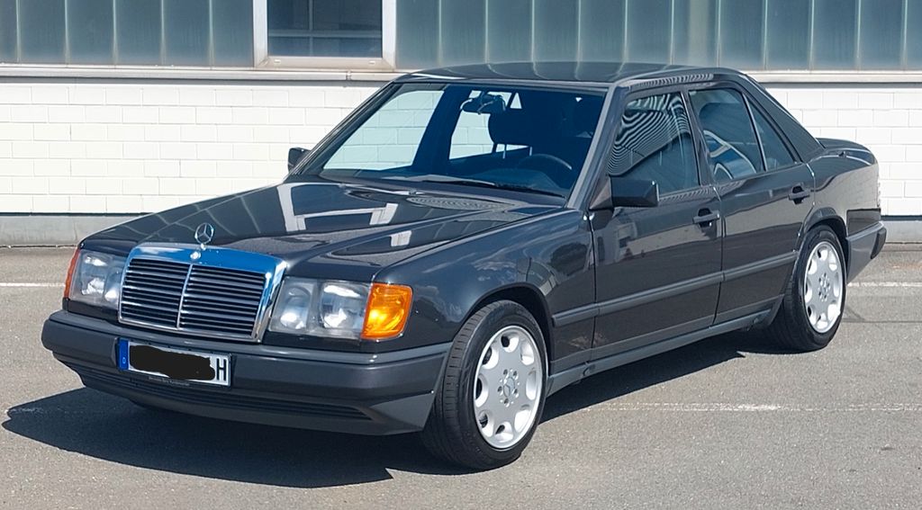Bild des Angebotes Mercedes-Benz 200E mit H-Gutachten+Schiebedach+Servolenkung+ZV
