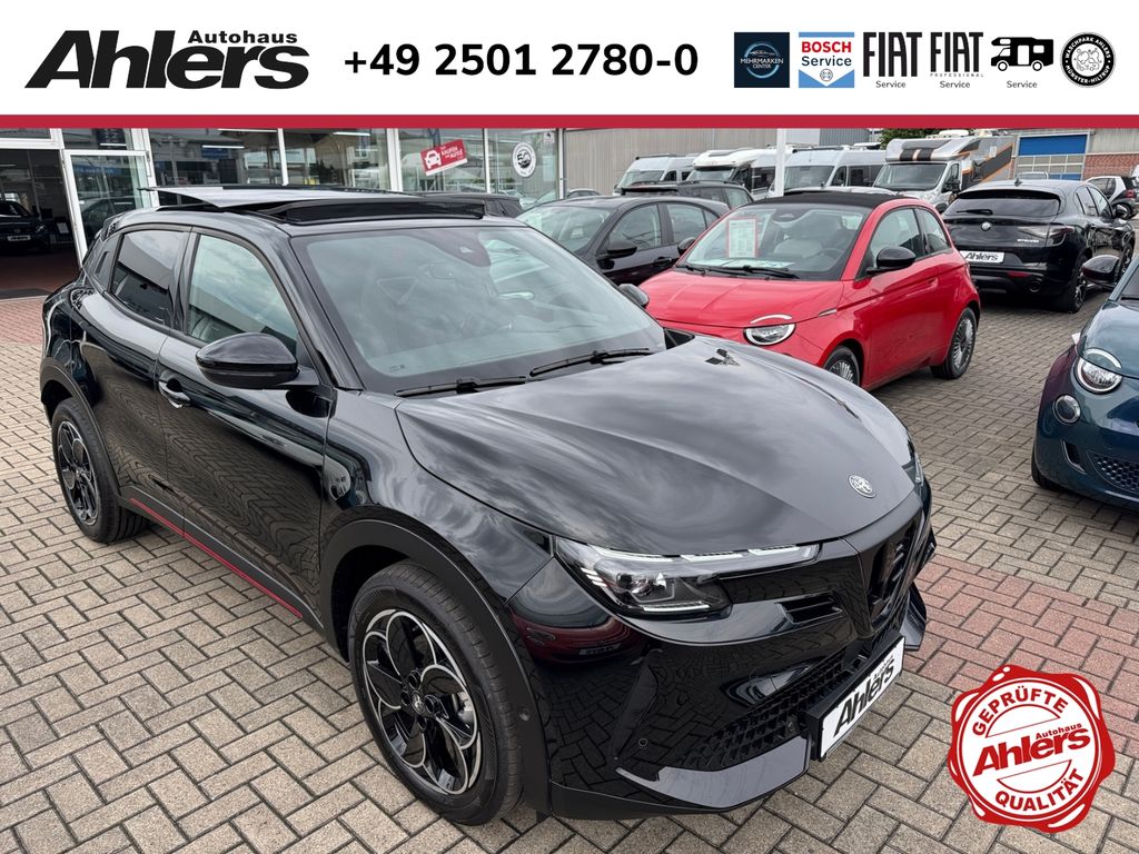 Bild des Angebotes Alfa Romeo Junior Ibrida Q4+SABELT+SCHIEBEDACH+AUTOMATIK+