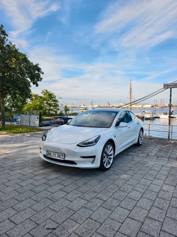Bild des Angebotes Tesla Model 3 Standard-Reichweite Plus - Hinterrad...