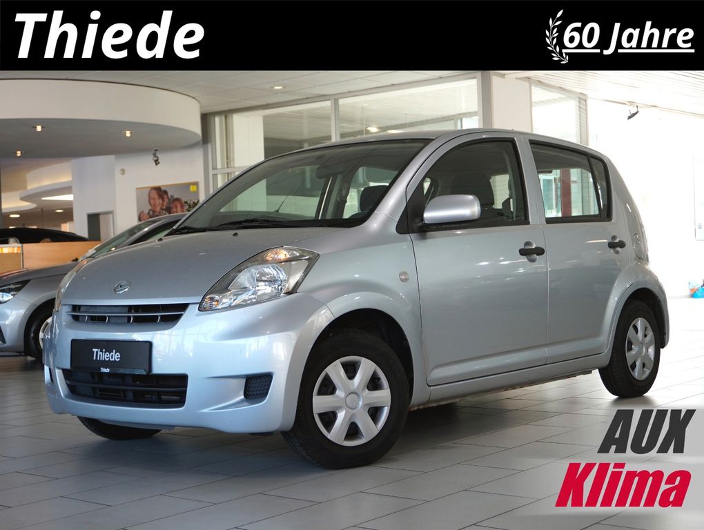 Bild des Angebotes Daihatsu Sirion 1.0 5-TÜR KLIMA/CD/AUX/8-FACH/TÜV