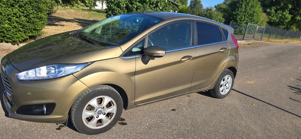 Bild des Angebotes Ford Fiesta 1,6 TDCi 70kW SYNC Edition SYNC Edition