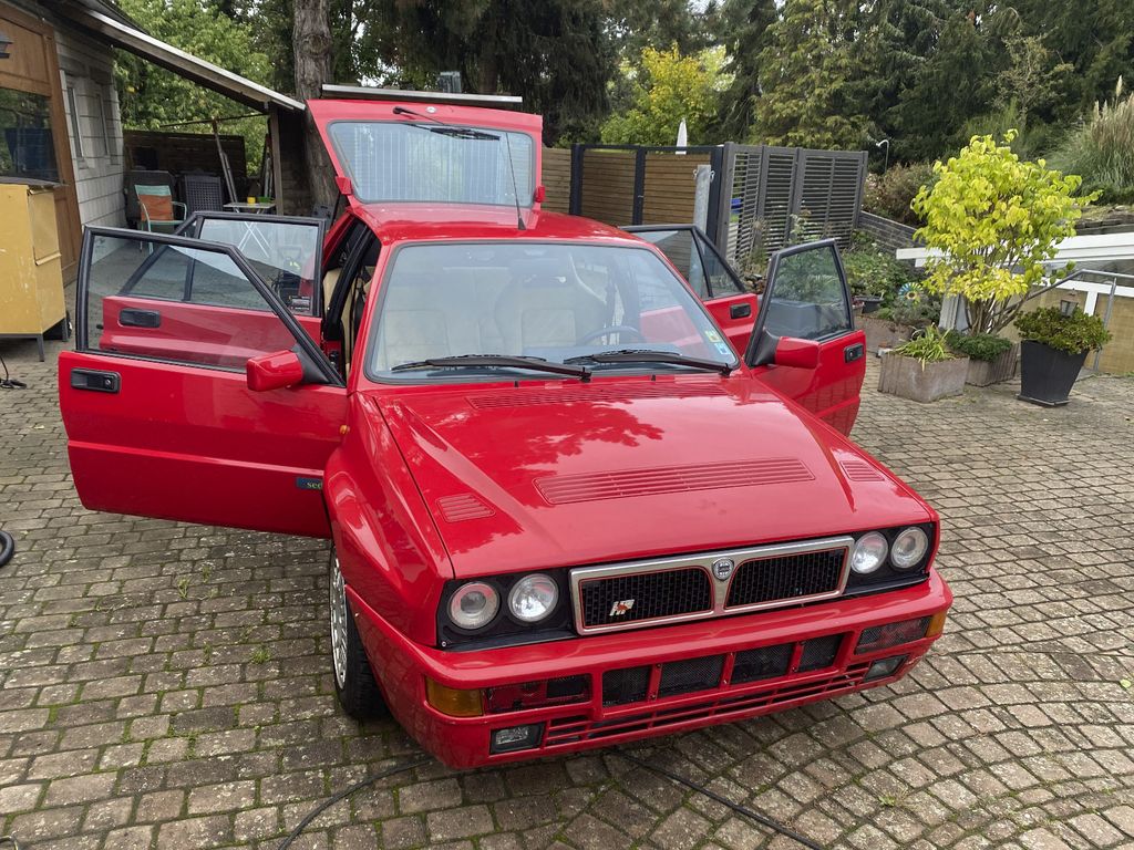 Lancia Delta Integrale EVO 2 sedici