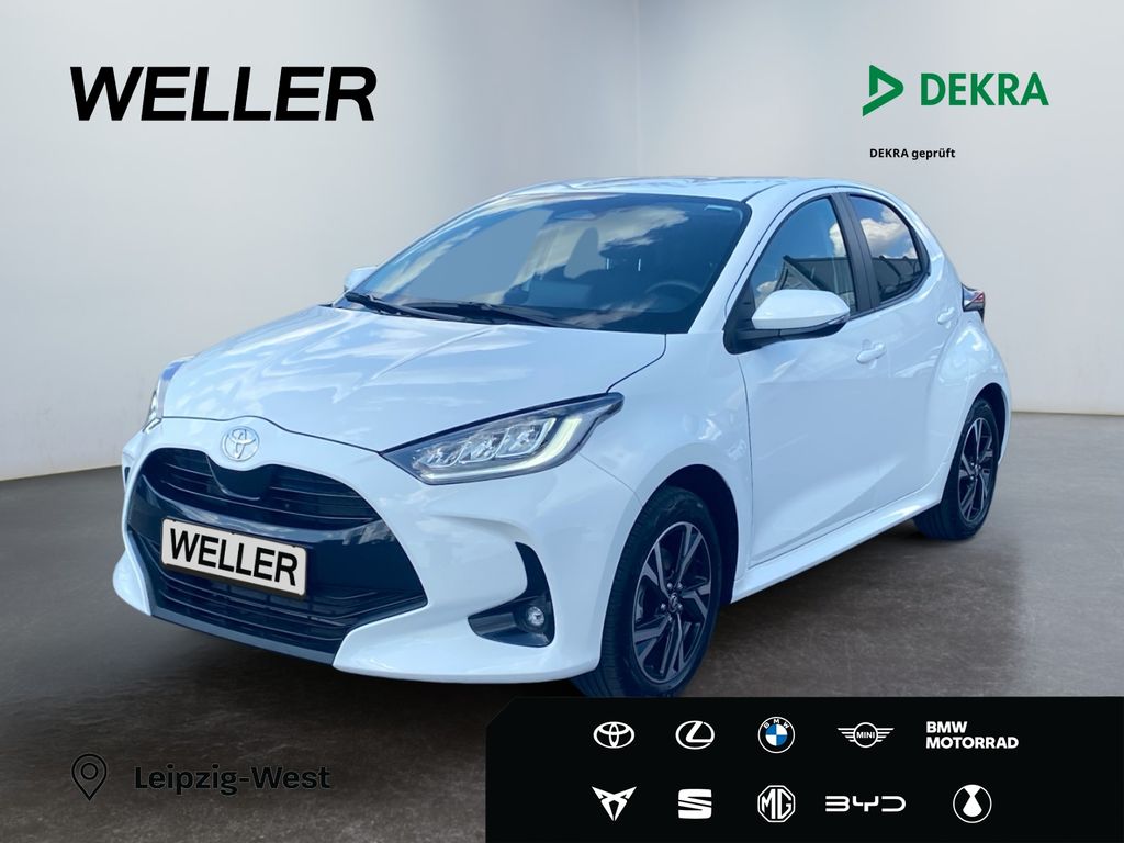 Bild des Angebotes Toyota Yaris Hybrid 1.5 Teamplayer *LED*CarPlay*SHZ*CAM