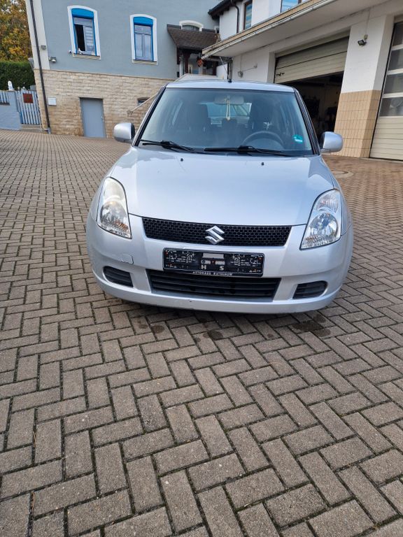 Bild des Angebotes Suzuki Swift Lim. Snow