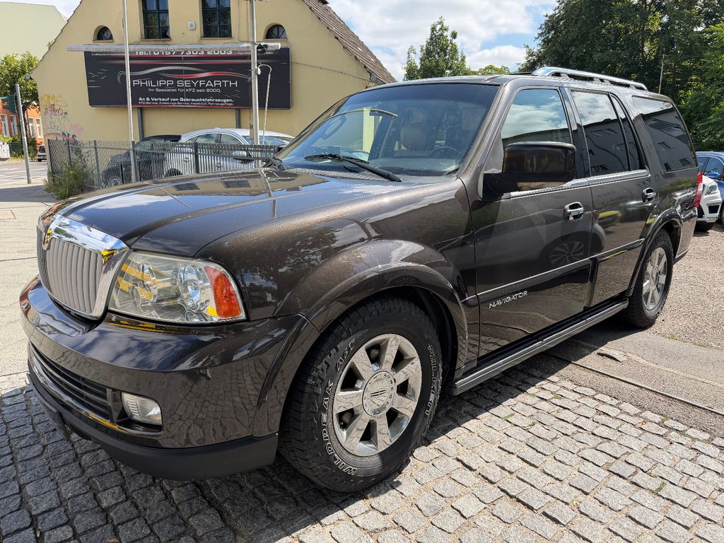 Bild des Angebotes Lincoln NAVIGATOR 5,4L V8 4x4*AUT.*LEDER*EGSD*7-SITZE*