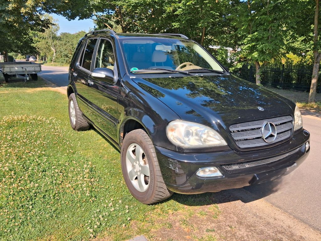 Bild des Angebotes Mercedes-Benz ML 350 -