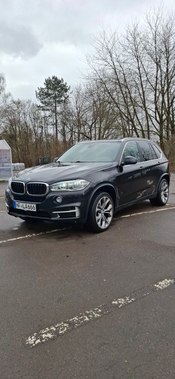 Bild des Angebotes BMW X5 xDrive30d SHZ PANO AHK 360°