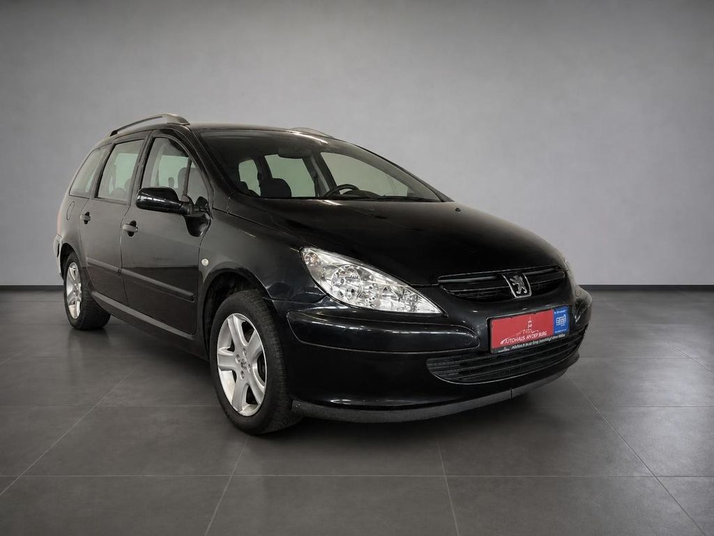 Bild des Angebotes Peugeot 307 /wenige KM / 7 Sitzer / Pano / AHK Fest \