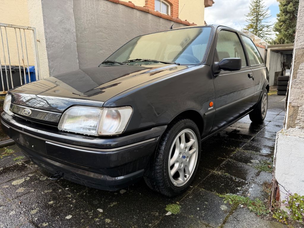 Ford Fiesta 1.3i Black Magic