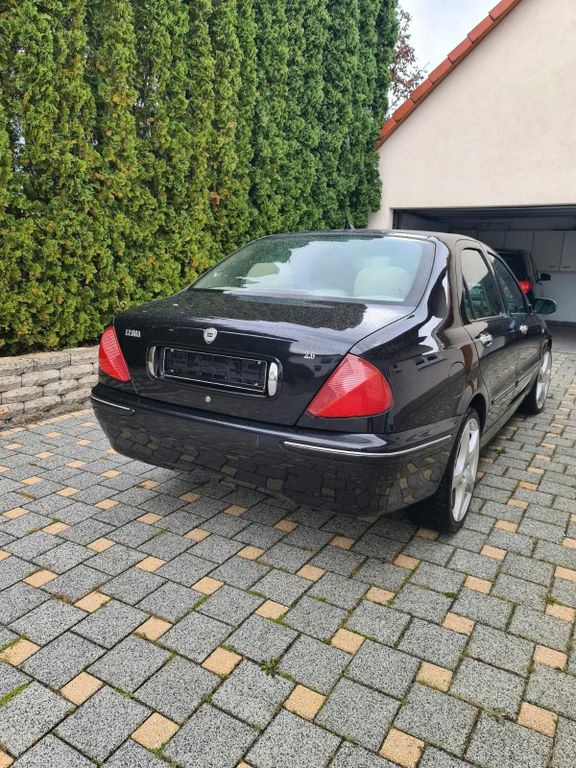 Bild des Angebotes Lancia Lybra