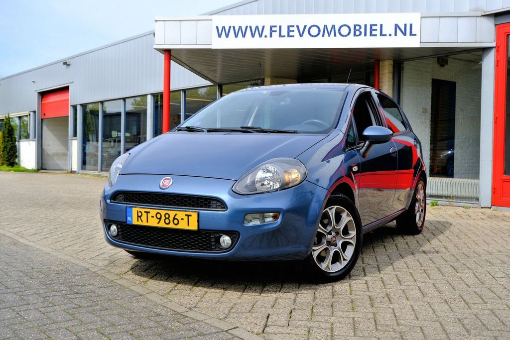 Bild des Angebotes Fiat Punto Evo 0.9 TwinAir Sempre 5-türig Clima|LMV|C