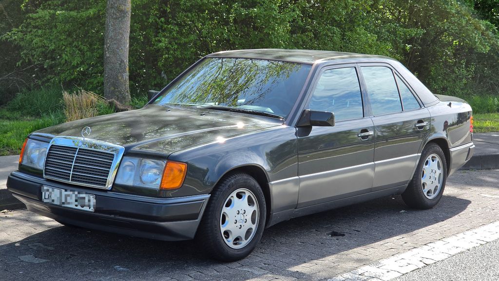 Bild des Angebotes Mercedes-Benz 260E
