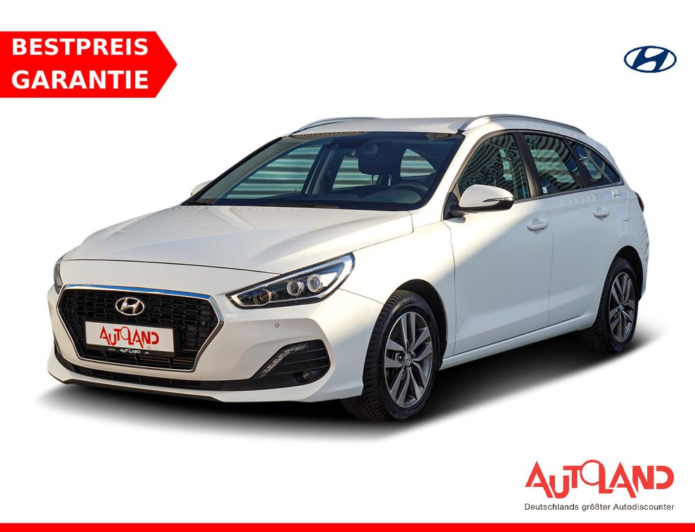 Bild des Angebotes Hyundai i30 Kombi 1.4 T-GDI Style LED Navi Kamera PDC
