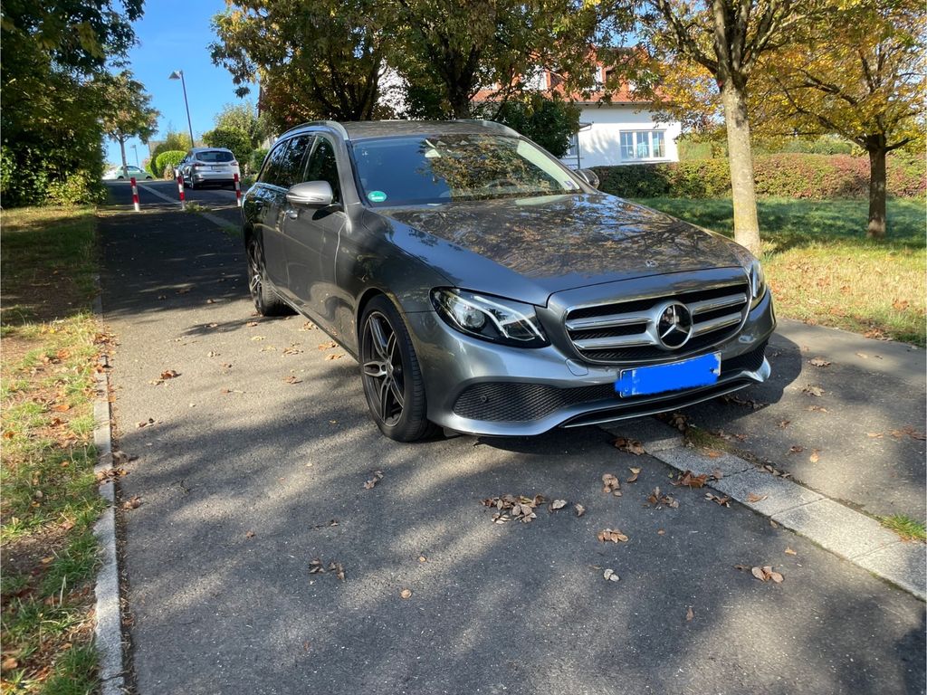 Bild des Angebotes Mercedes-Benz E 250 T Autom.  Avantgarde