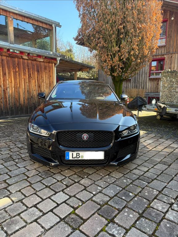 Bild des Angebotes Jaguar XE S Automatik S
