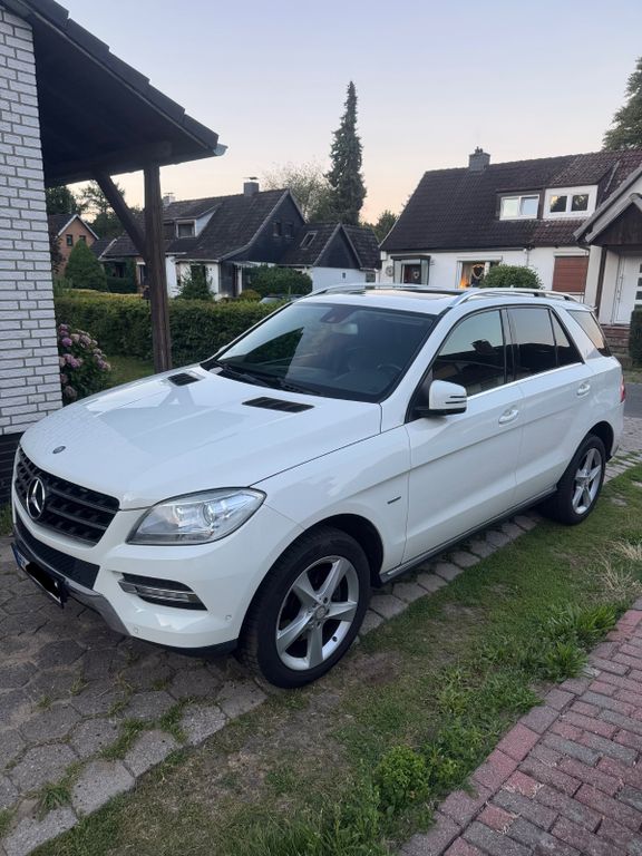 Bild des Angebotes Mercedes-Benz ML 250 BlueTEC 4MATIC -