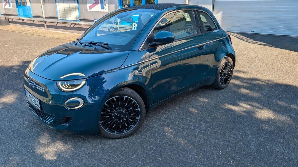 Bild des Angebotes Fiat 500e La Prima Cabrio 42 kWh La Prima
