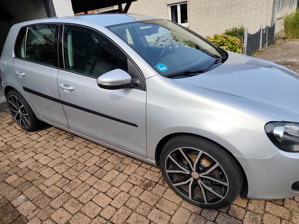 Bild des Angebotes Volkswagen Golf 1.6 BiFuel Trendline Trendline
