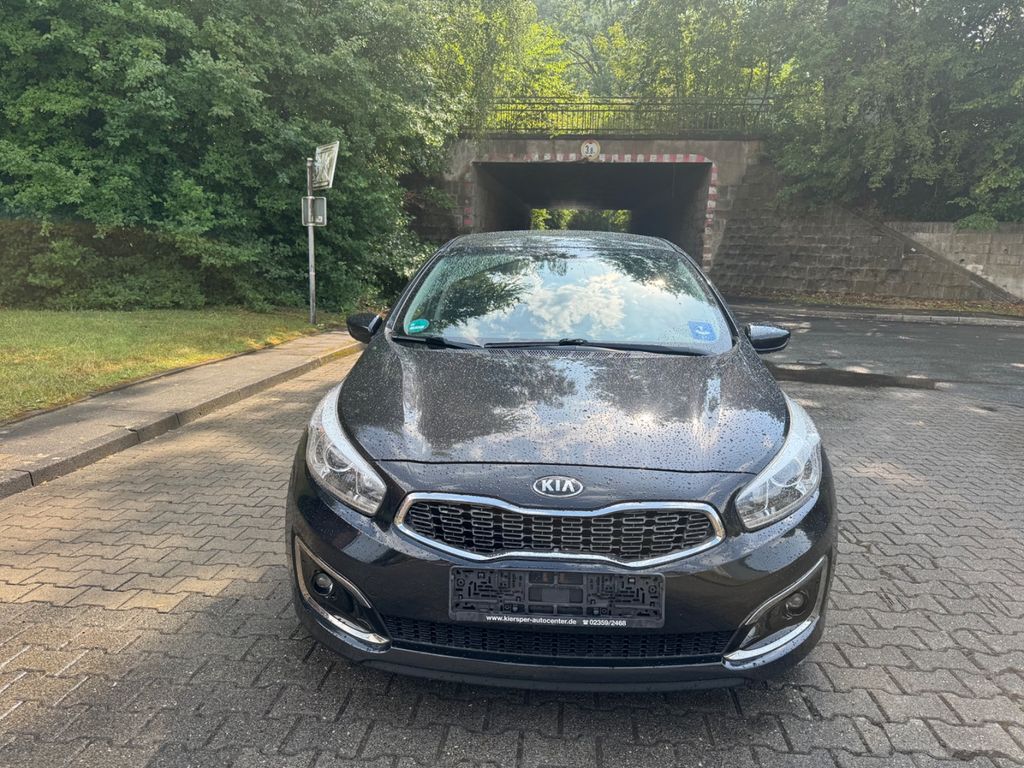 Bild des Angebotes Kia Ceed Edition 7