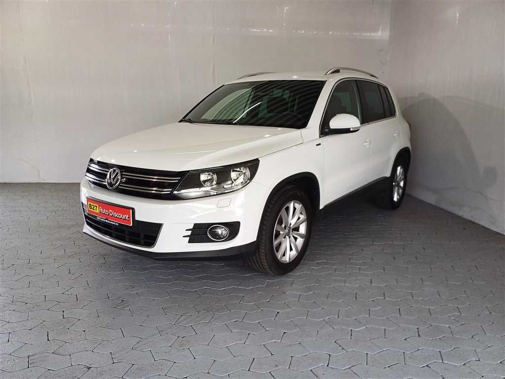 Bild des Angebotes Volkswagen Tiguan 1.4 TSI BMT Lounge Sport&Style NAVI+PDC