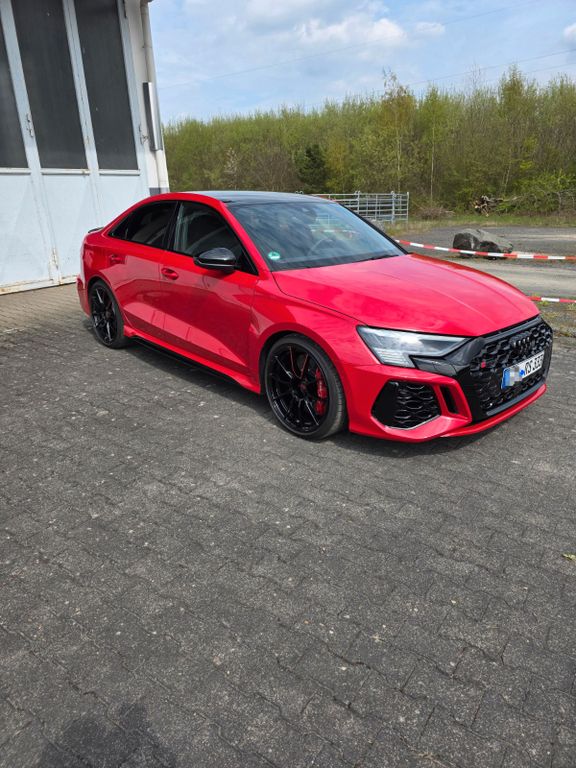 Bild des Angebotes Audi RS3 2.5 TFSI S tronic quattro, Garantie 12.27