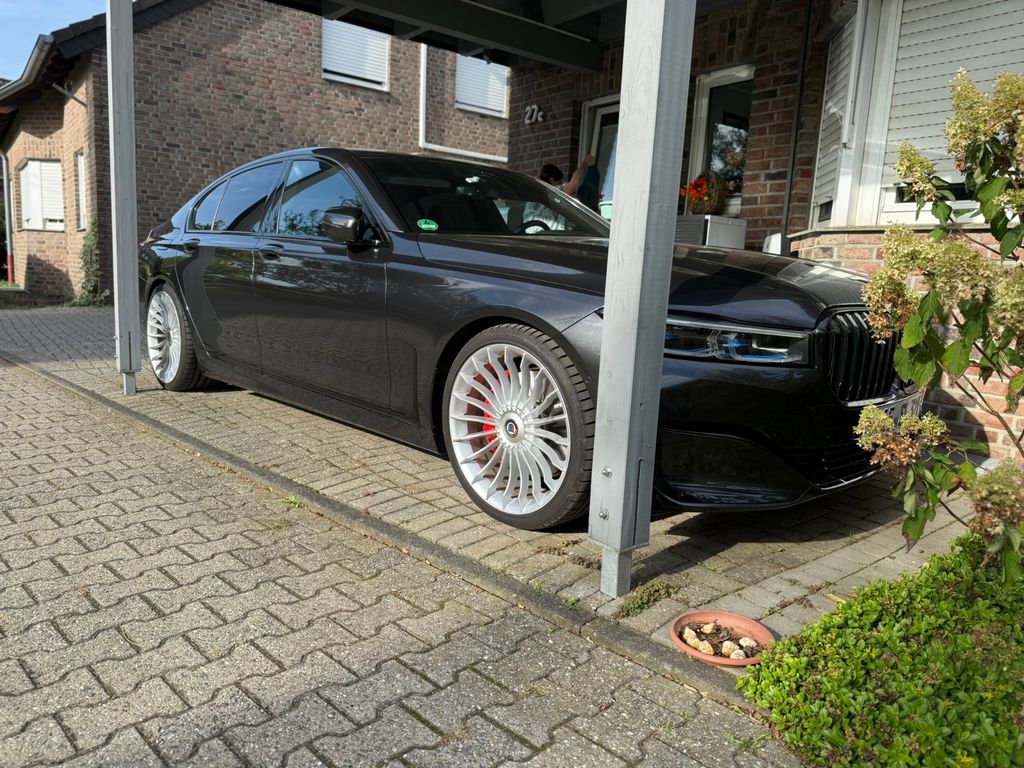 Bild des Angebotes BMW 745e - unfallfrei, Vollaustattung, BMW Scheckh.