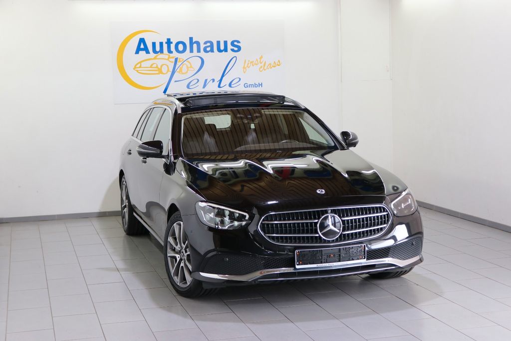 Bild des Angebotes Mercedes-Benz E 400 D T 4M EXCLUSIVE"PANO"STANDHZG"NAPPA"AHK"