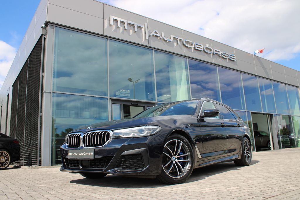 Bild des Angebotes BMW 520D TOURING XDRIVE M SPORT #AHK #HUD #1.HAND!