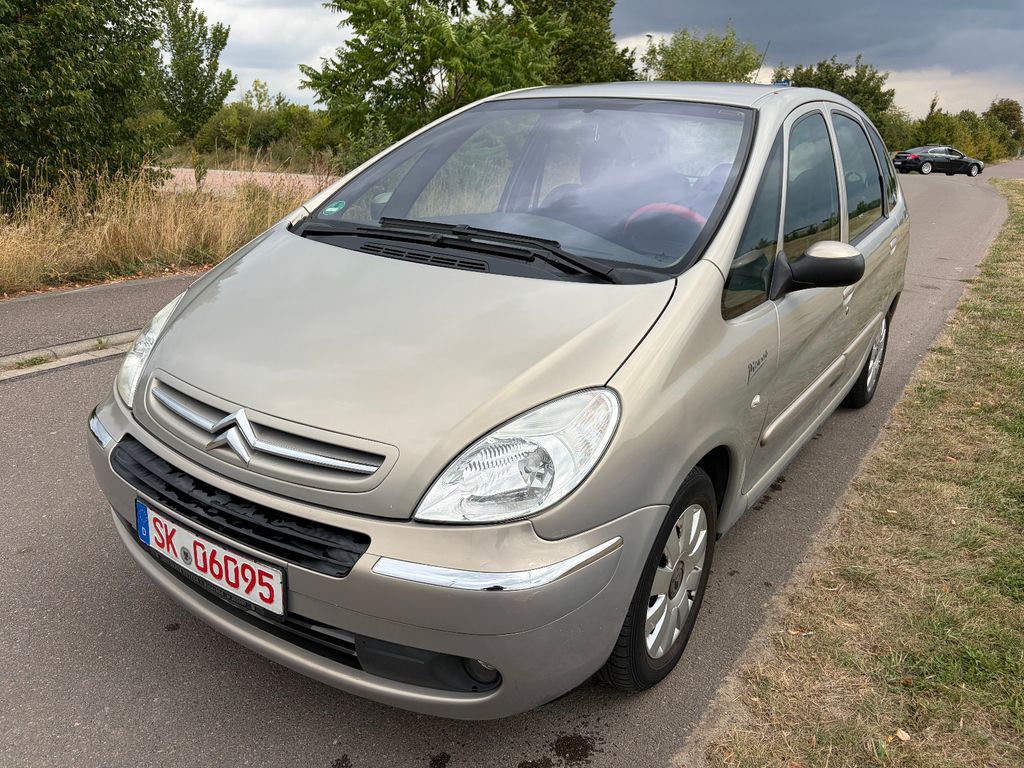 Bild des Angebotes Citroën Xsara Picasso 1.6 16V Confort*KLIMAAUTO*AHK*TÜV*