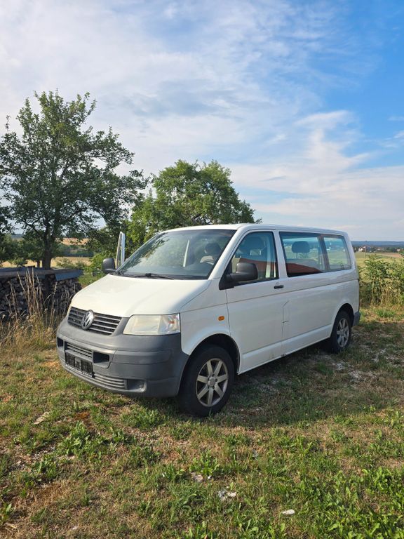 Bild des Angebotes Volkswagen T5 Transporter - TÜV wird bei Verkauf erneuert