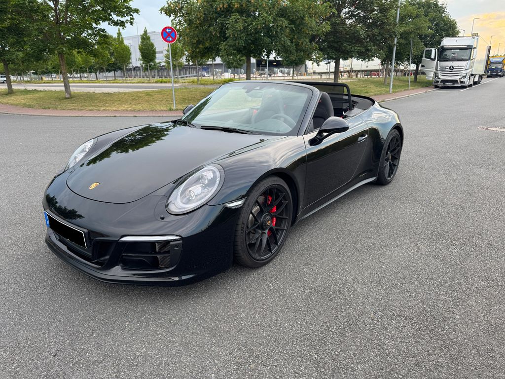 Bild des Angebotes Porsche 911 Carrera 4 GTS Cabriolet 991.2 Approved