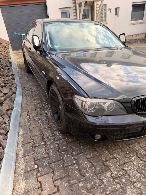 Bild des Angebotes BMW 745d A -