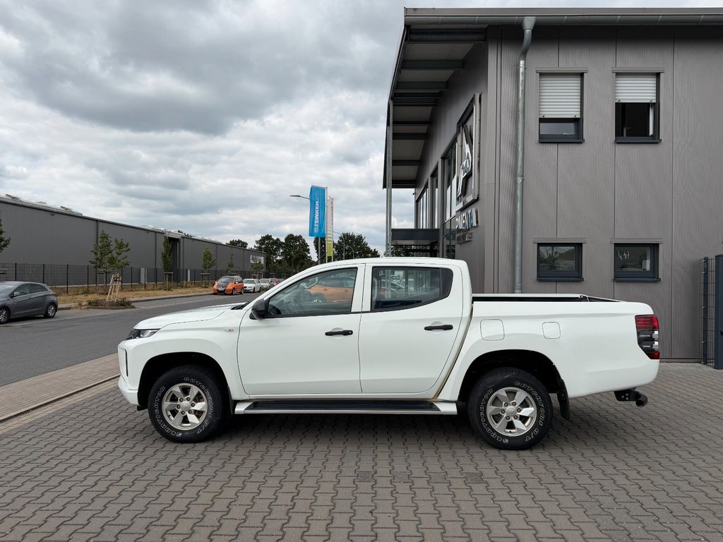 Bild des Angebotes Mitsubishi L200 M-PRO 4x4 AHK 3,1t  220DI-D 5Sitzen AWD