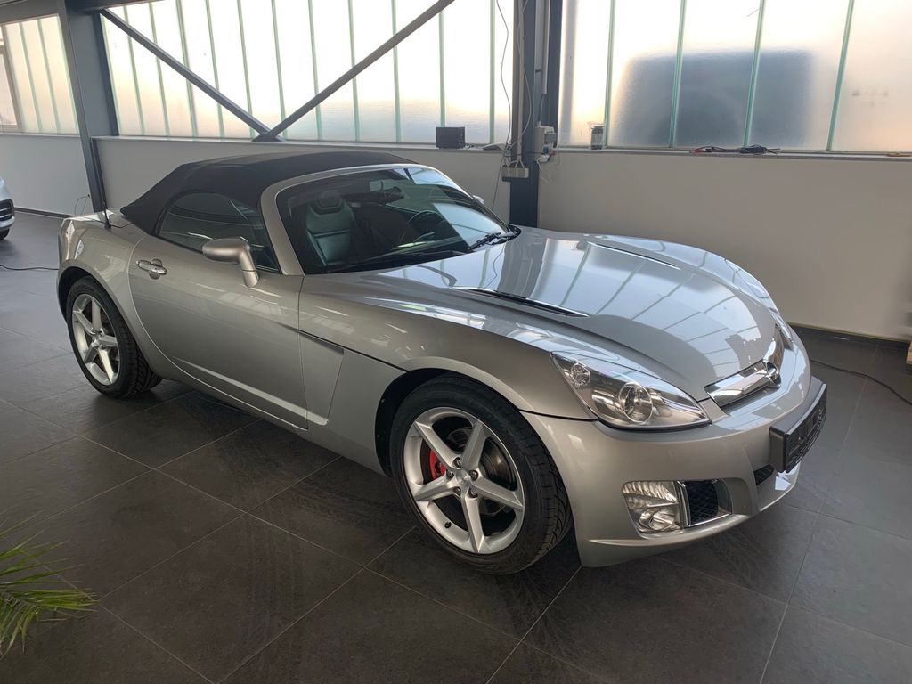 Bild des Angebotes Opel GT / EZ 2007 silbermetallic