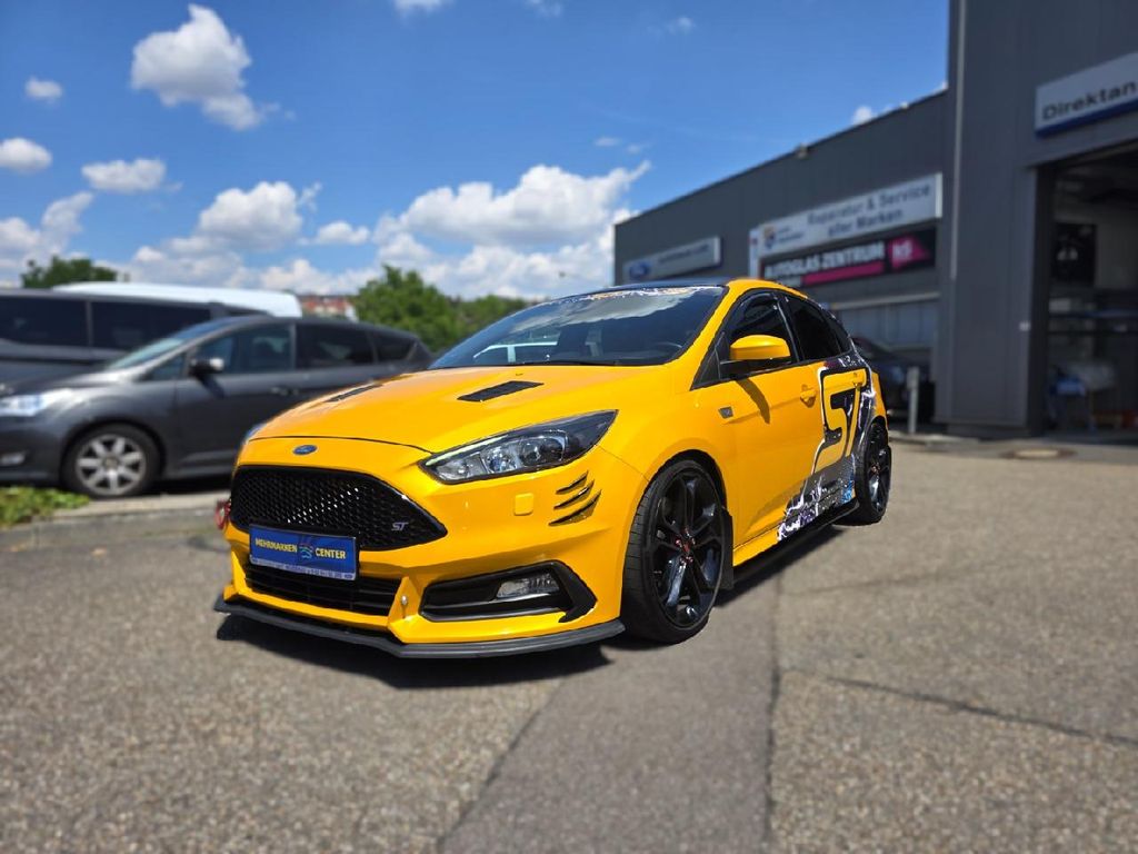 Bild des Angebotes Ford Focus Lim. ST *RECARO*BI-XENON*KAM*TEMP*TWA*WP*