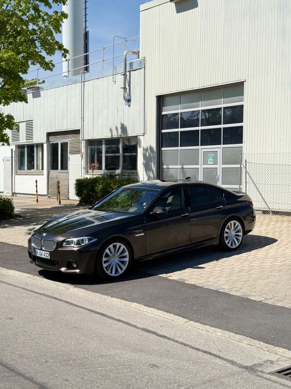 Bild des Angebotes BMW 550i Individual M-Paket LCI F10