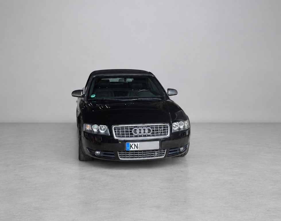 Bild des Angebotes Audi S4 4.2 quattro Cabriolet Schaltgetriebe