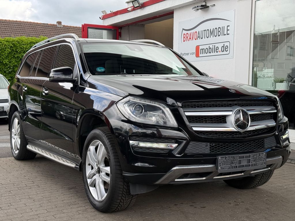 Bild des Angebotes Mercedes-Benz GL 350 BlueTec 4Matic NAVI/LEDER/TV/PANO/7SITZER