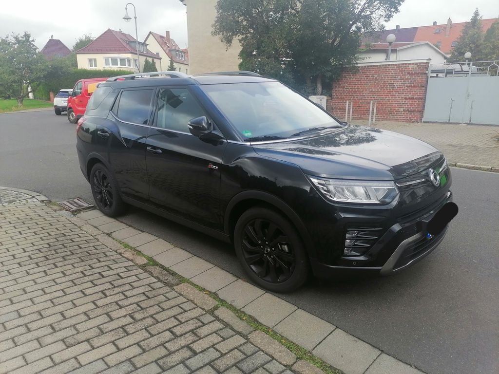 Bild des Angebotes Ssangyong Tivoli Grand Sondermodell Blackline